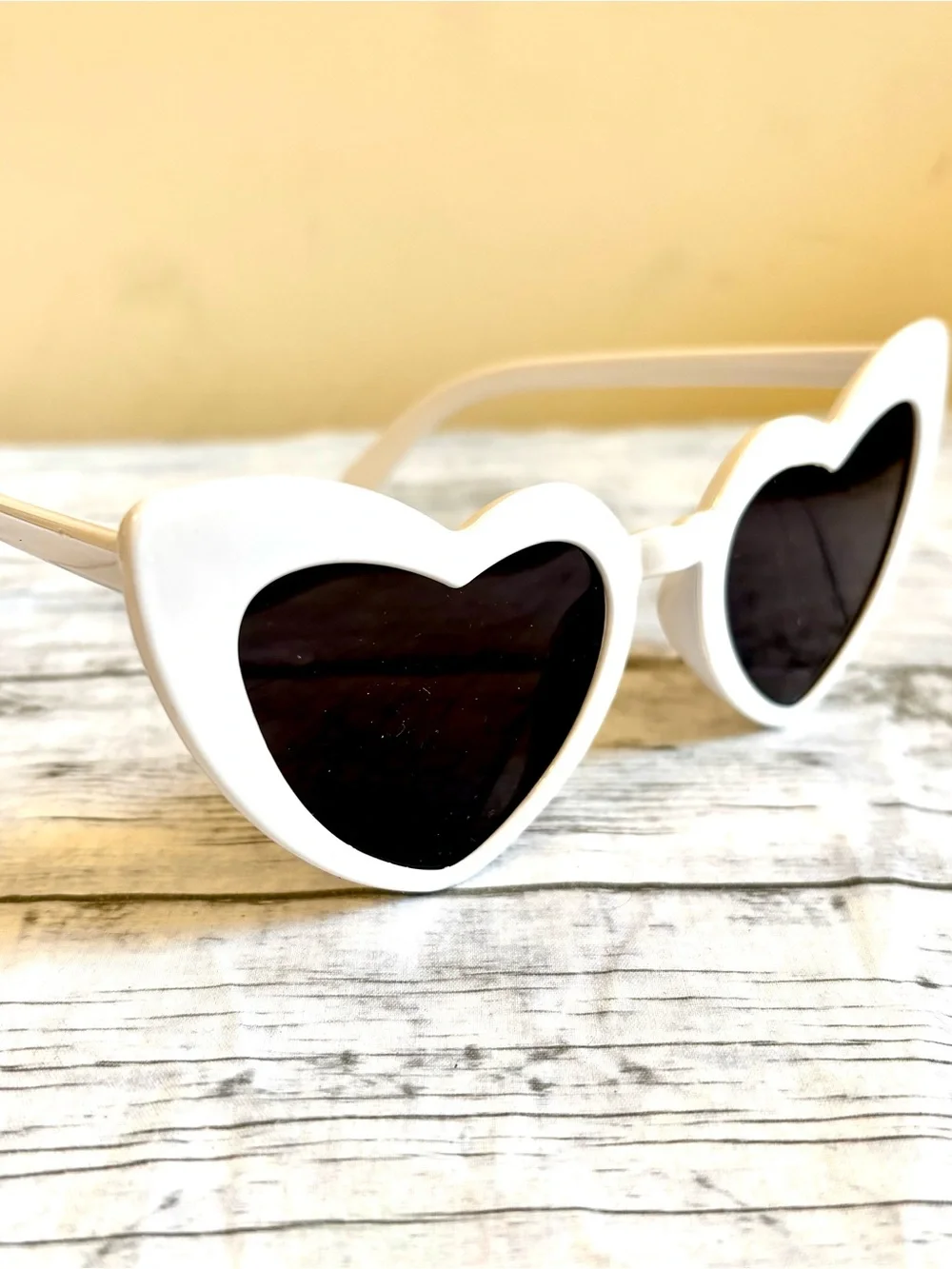 Retro White Heart Shaped Sunglasses